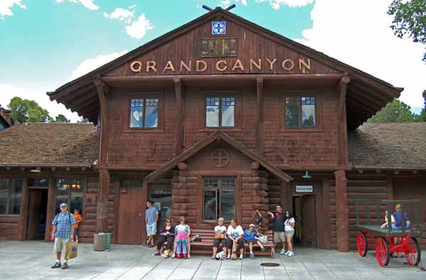 Железнодорожный вокзал Grand Canyon