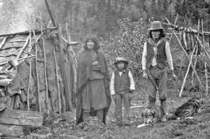 Семья индейцев Ахтна. 1898 год