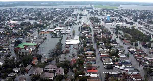 Наводнения в Новом Орлеане в результате урагана «Катрина»