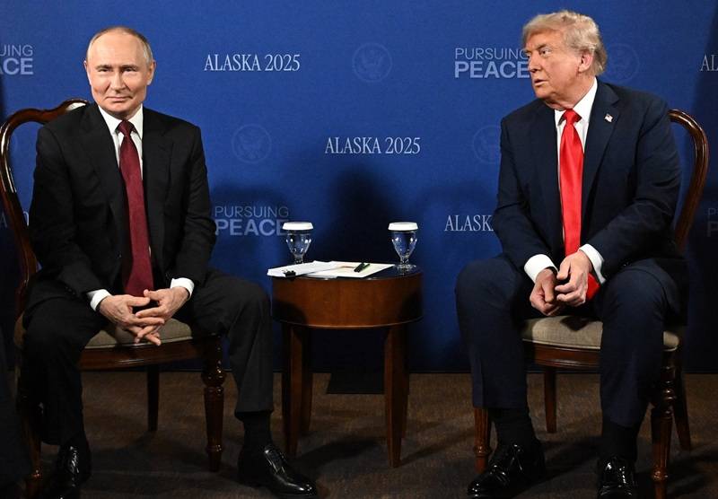 Владимир Путин и Дональд Трамп провели беседу.15.08.2025