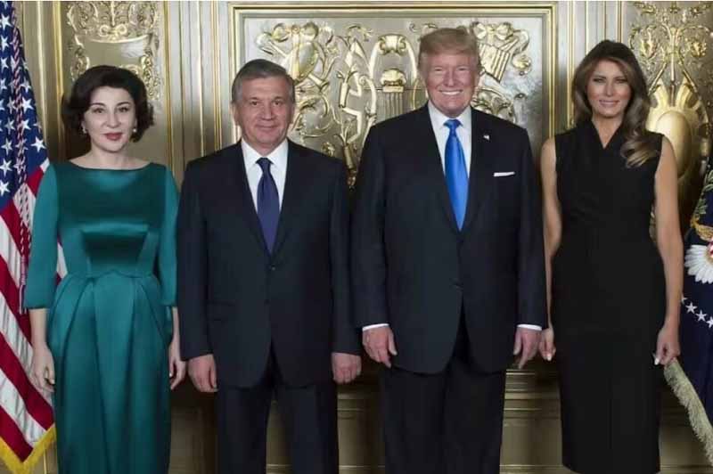 Президенты Мирзиёев и Трамп с супругами Зироатхон и Меланьей